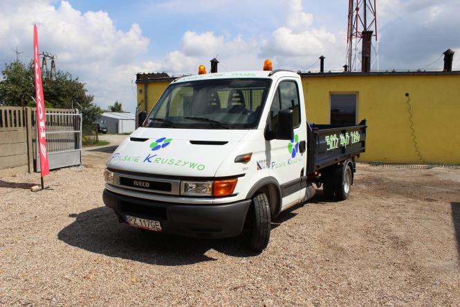 IVECO na placu w Kostrzynie